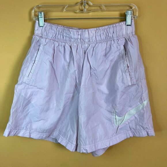 Nike Men’s Size Medium Lavender Purple Swim Trunks with Pockets - Picture 1 of 6